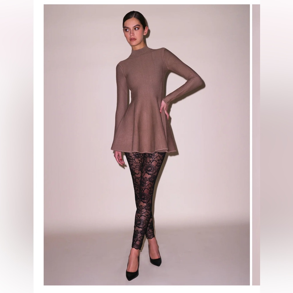 Fleur du Mal LONG SLEEVE FLARED CORSET, Latte, Small